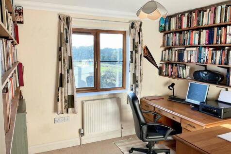 bedroom3.jpg
