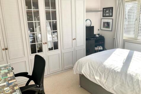 Bedroom 2 pic1 (2).jpg