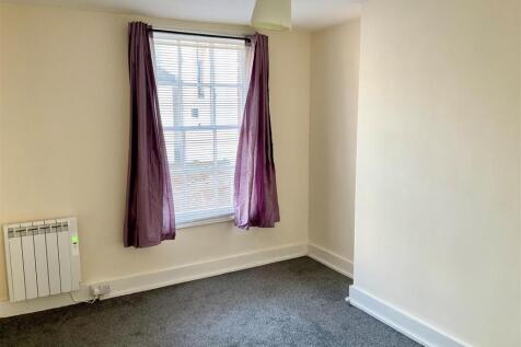 bedroom.jpg