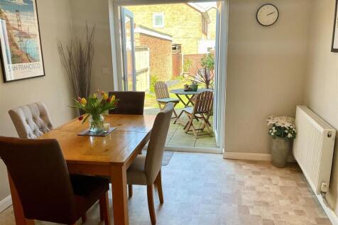 dining area.jpg