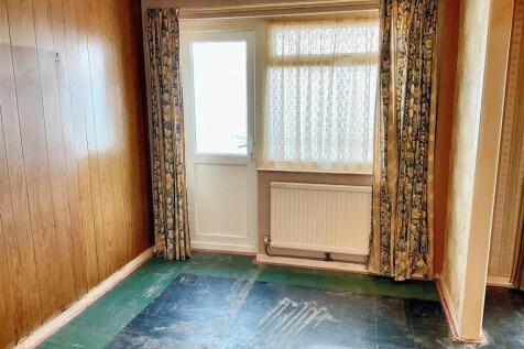 dining room.jpg