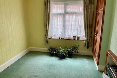 Dining Room.jpg