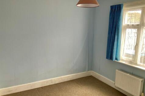 bed3.jpg