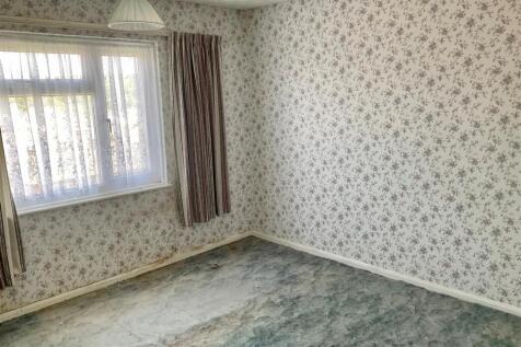 rear bedroom.jpg