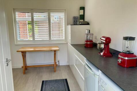 BReakfast Room pic2.jpg