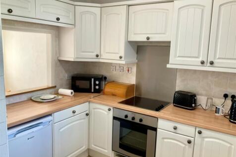 kitchenb.jpg