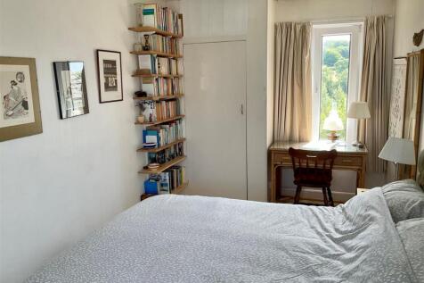bedroom3b.jpg