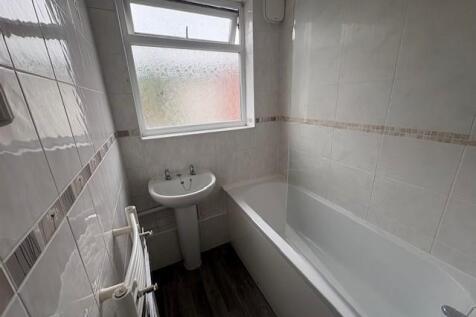 Shower room.jpg