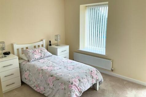 BEd 1 pic3.jpg