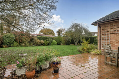 1371068-22-690c8a...