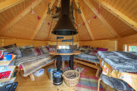 Bbq Hut