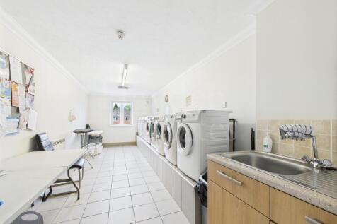 COMMUNAL LAUNDRY