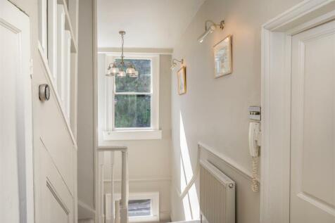 UPSTAIRS HALLWAY