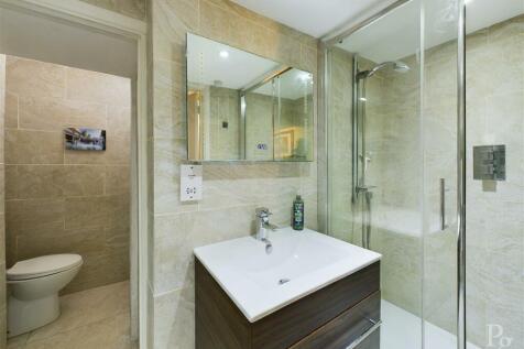 BATHROOM &amp; UTILITY ROOM