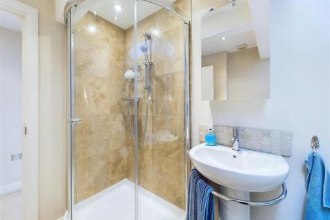 Bathroom 1-2