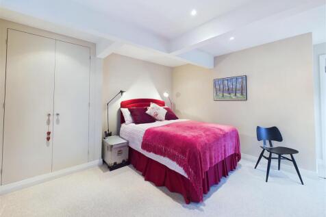 Bedroom 1-2