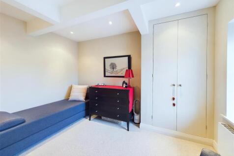 Bedroom 2-1