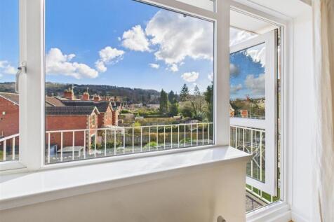 Balcony &amp; Views