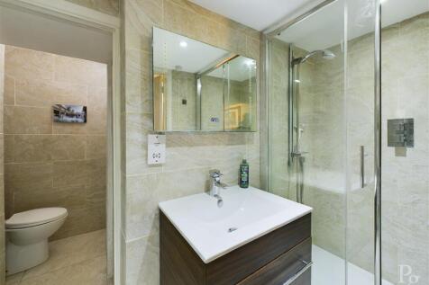 BATHROOM &amp; UTILITY ROOM