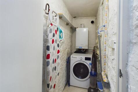 BATHROOM &amp; UTILITY ROOM