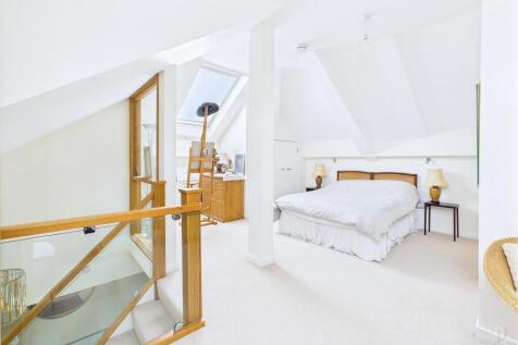 Mezzanine Bedroom