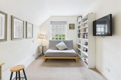 2nd bedroom 2