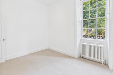 Main Bedroom 2.jpg