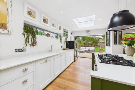 Kitchen 2