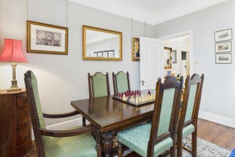 Dining Area 2.jpg