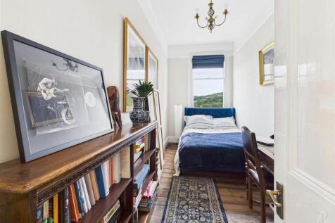 Bedroom 2.jpg