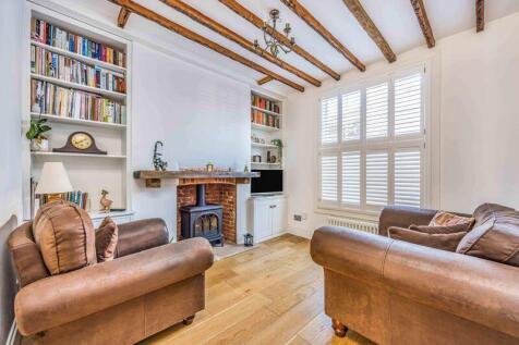 Ground Floor Lounge 