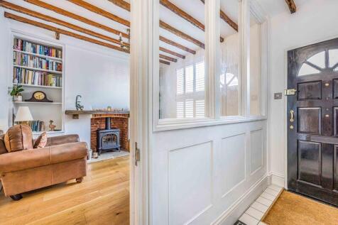 Entrance Foyer 