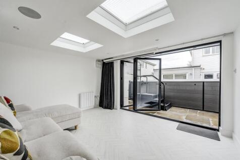 Property Image 37