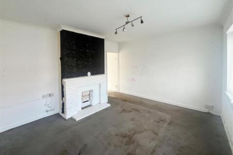 32 Gosden Road