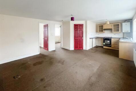 32a Gosden Road