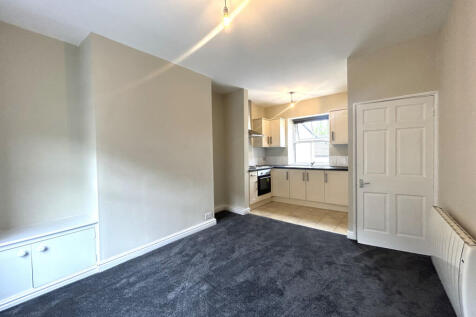 Lounge/Kitchen