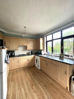 Dining/Kitchen