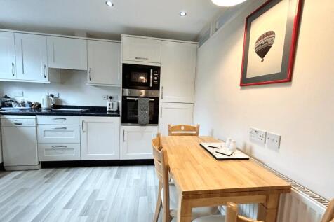 Kitchen/Dinner