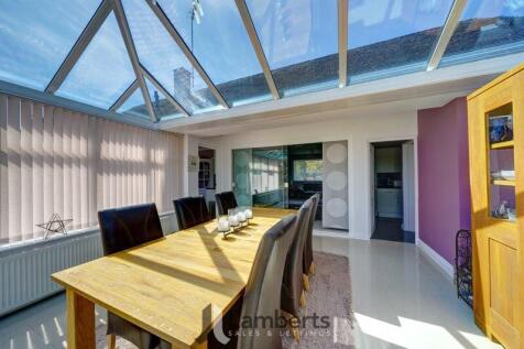 Dining Conservatory
