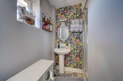Ensuite Shower