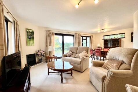 Living Dining Room