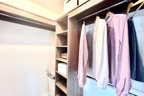 Walk In Wardrobe