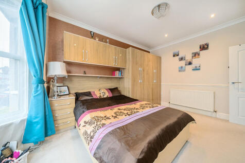 1303263-19-683efd...