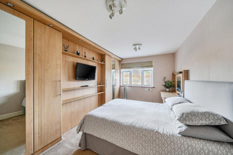 1358892-7-68d4292...