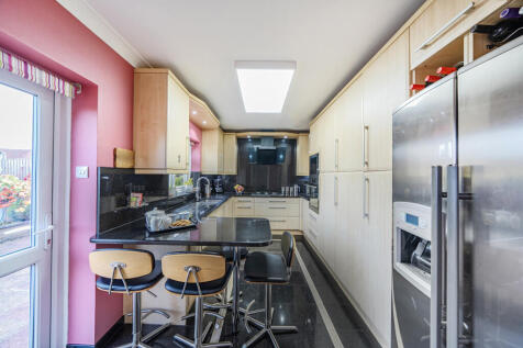 9-1358892-15-68d4...