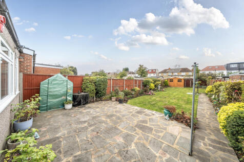 1358296-3-68d2afd...