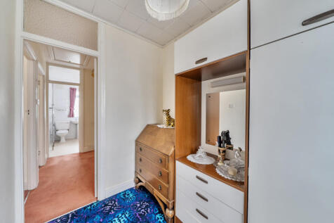 1358296-17-68d2b4...