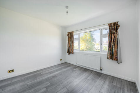 1364084-15-68e3a5...