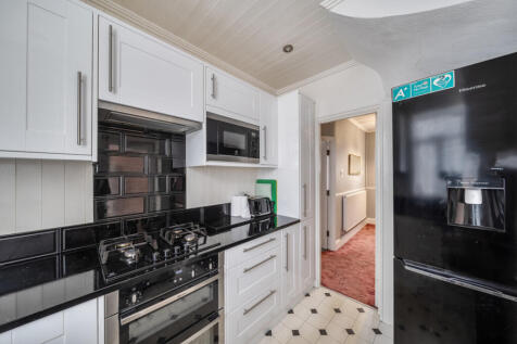 1368917-6-68ee3a6...