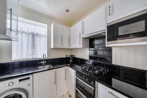 1368917-7-68ee3a8...